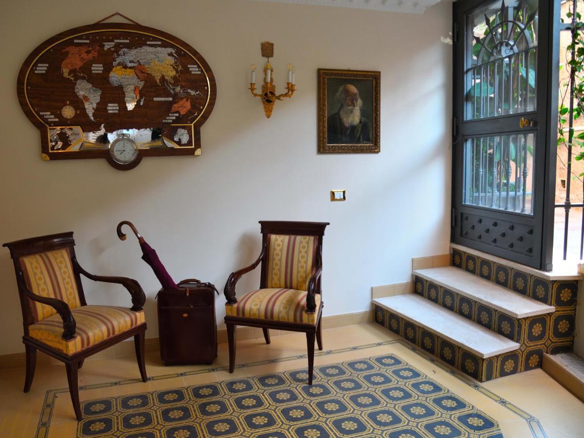 Regal House Roma Capucci 6 Ξενοδοχείο Εξωτερικό φωτογραφία