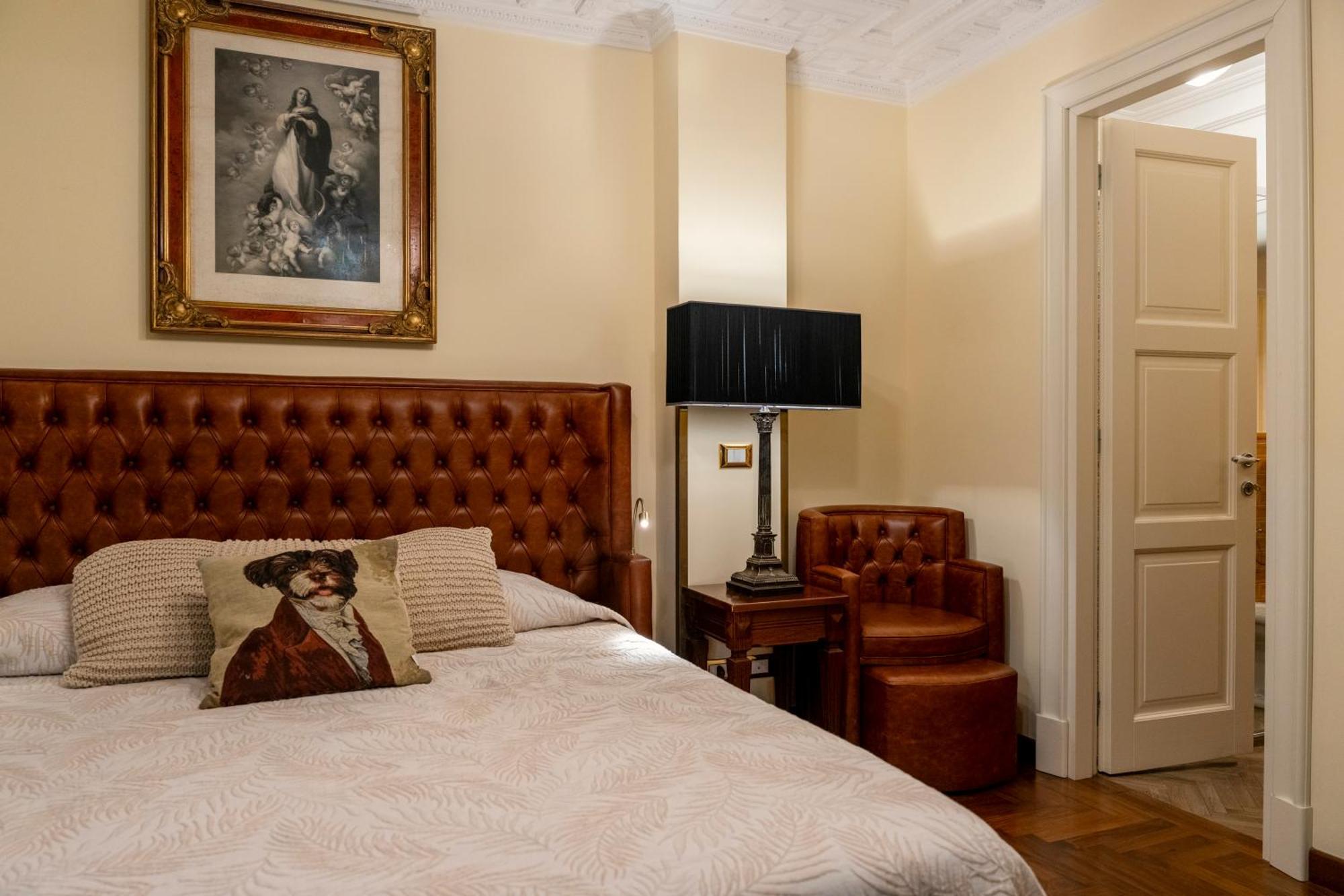 Regal House Roma Capucci 6 Ξενοδοχείο Εξωτερικό φωτογραφία