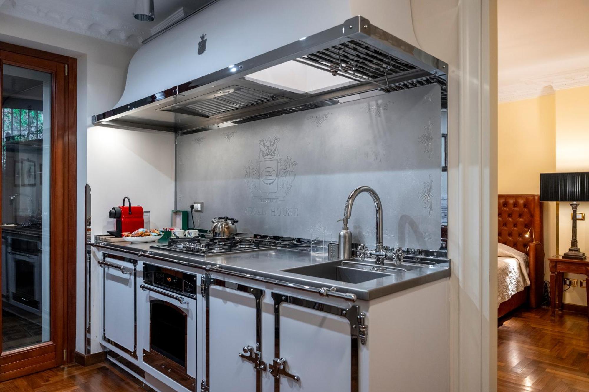 Regal House Roma Capucci 6 Ξενοδοχείο Εξωτερικό φωτογραφία