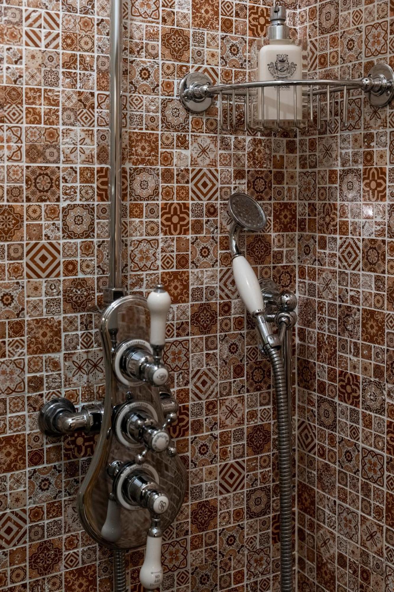 Regal House Roma Capucci 6 Ξενοδοχείο Εξωτερικό φωτογραφία